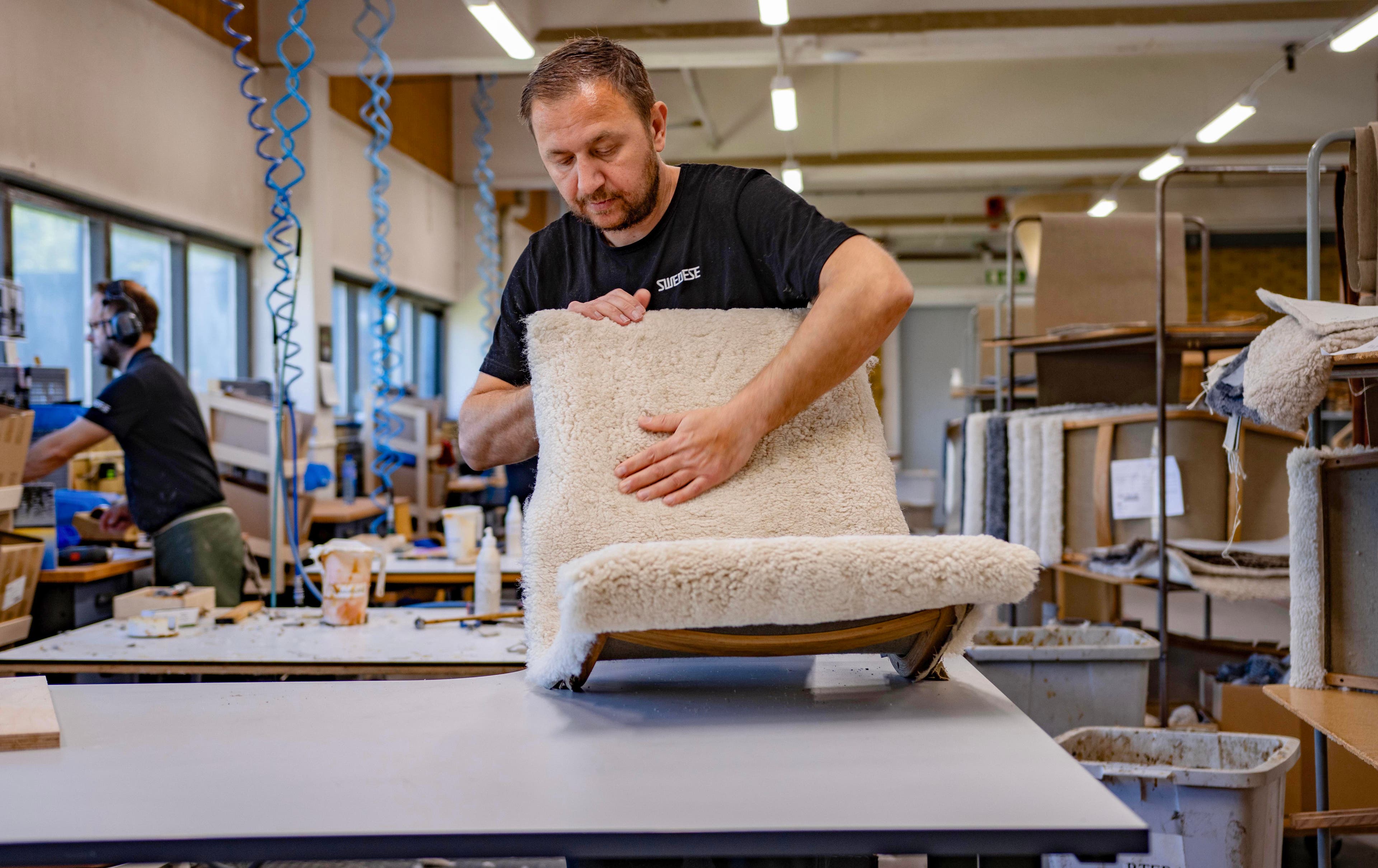 Ergonomi möter svensk form hos Swedese
