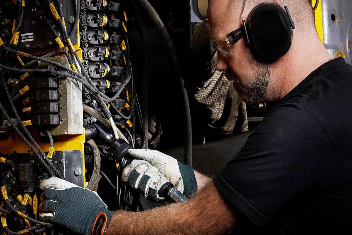 Välj rätt tryckluftsverktyg för verkstad och industri